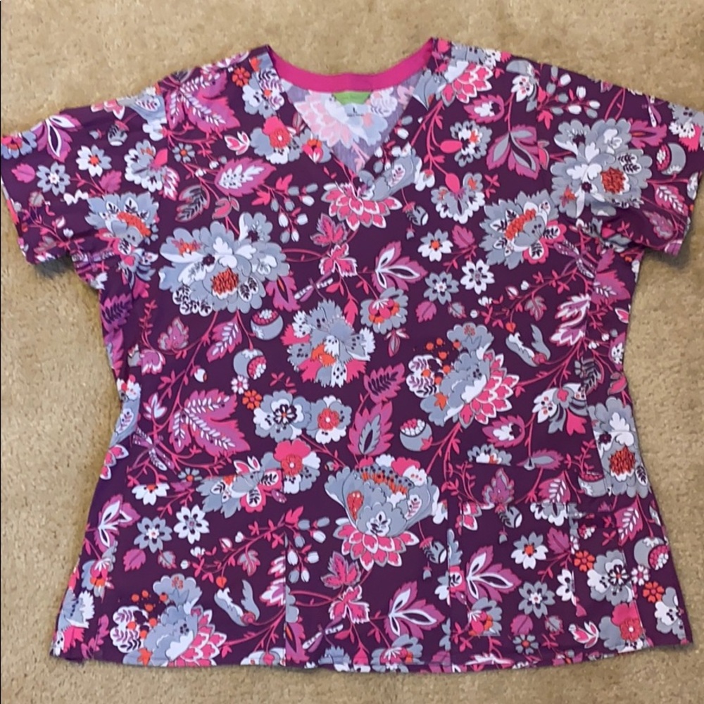Vera Bradley Scrub Top